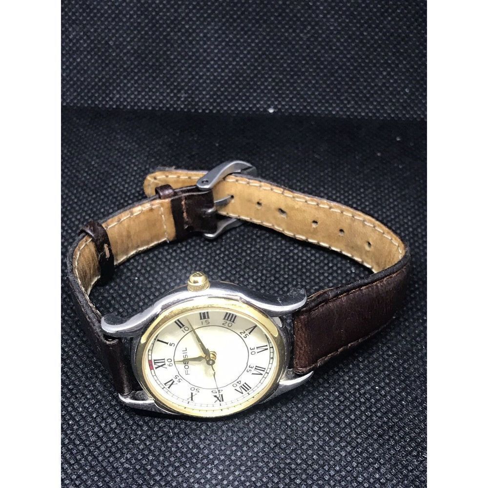 Fossil Extremely Rare And Authentic Watch Model P… - image 6